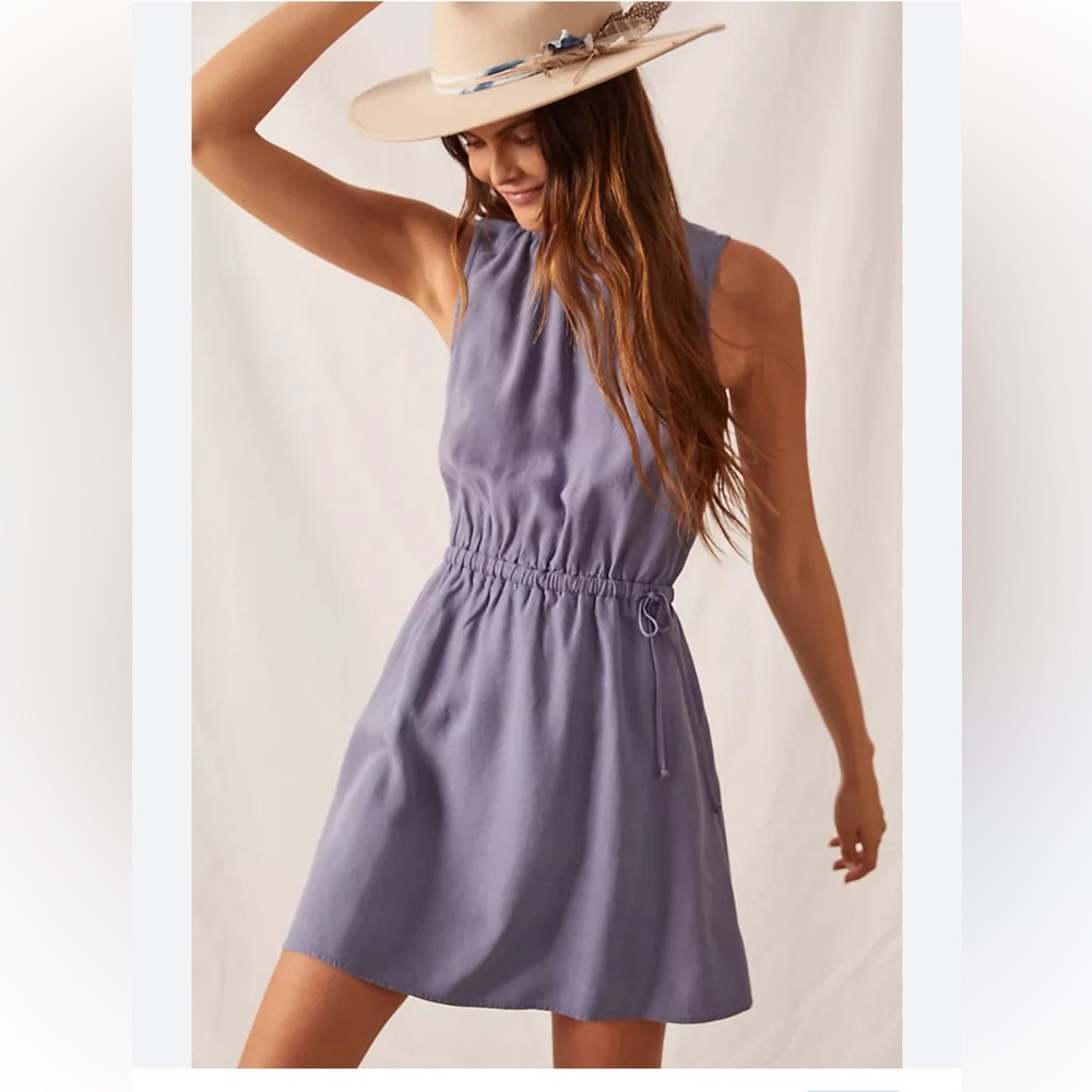 New with tags cloth & stone blue mini dress. Large. Anthropologie.